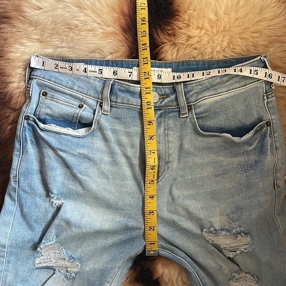 Pacsun Light‎ Wash Slim Taper Distressed Jeans